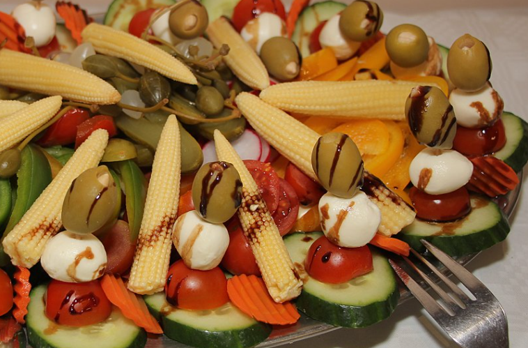 沙拉里的蔬菜是什么菜 蔬菜沙拉用哪些菜最适合?